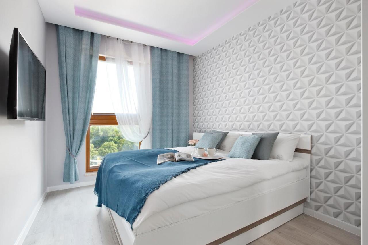 Elite Apartments Sunny Danzica Esterno foto